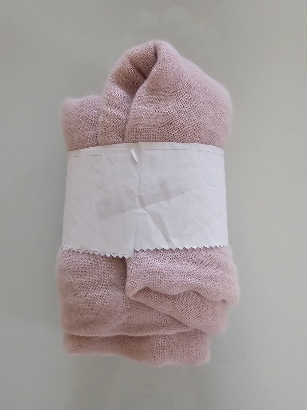 100% Pure Laine Soft Pink Wool Scarf New - Picture 4 of 4